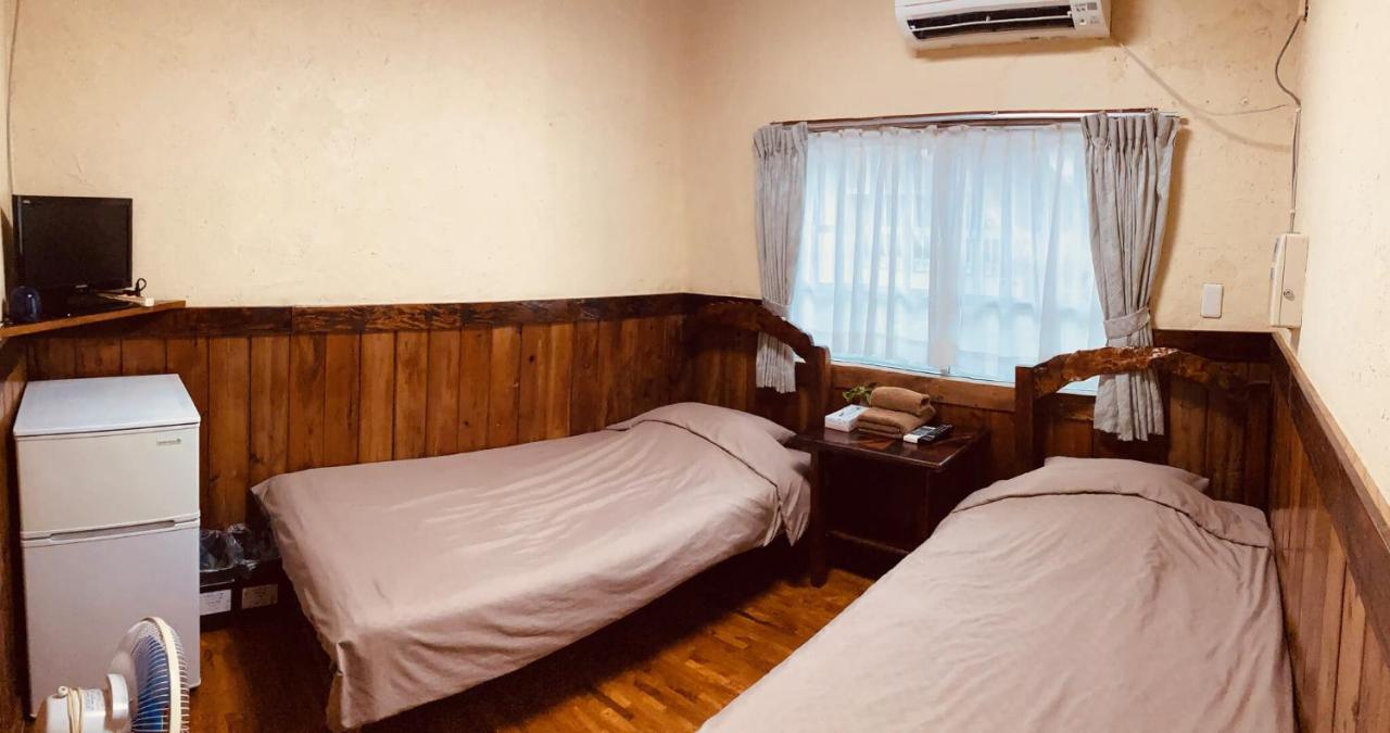 ペンションやいま日和 Hotel Ishigaki  Luaran gambar